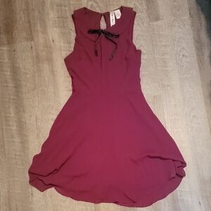 Mimi Chica Burgundy Mini Dress with Bow Detail